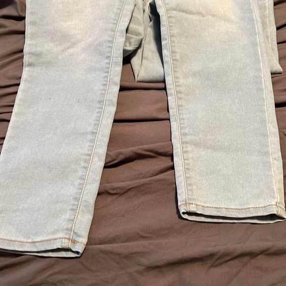 Levi’s leggings - Picture 2 of 4